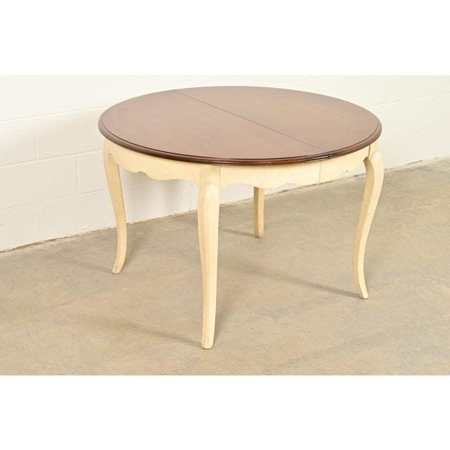 Drexel Drexel French Provincial Louis XV Walnut and Cream Lacquered Dining Table or Breakfast Table, 1962 For Sale - Image 4 of 11