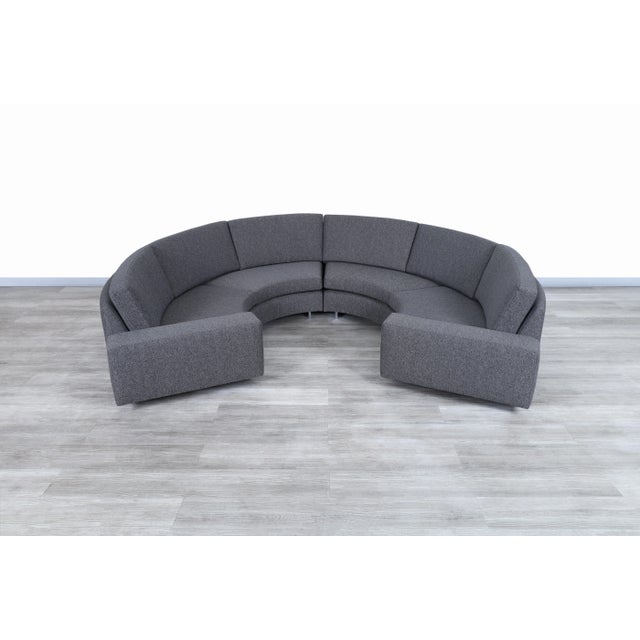 Mid-Century Modern Circular Sectional Sofa Attributed to Milo Baughman ,1970s For Sale In Los Angeles - Image 6 of 10