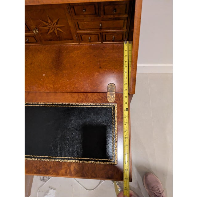 Wood 1980s George III-Style Burr Wood Secretry With Mirrored Doors and Fitted Interior For Sale - Image 7 of 16