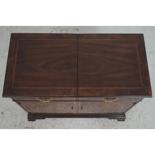 Brown Henredon Aston Court Mahogany Flip Top Server For Sale - Image 8 of 18