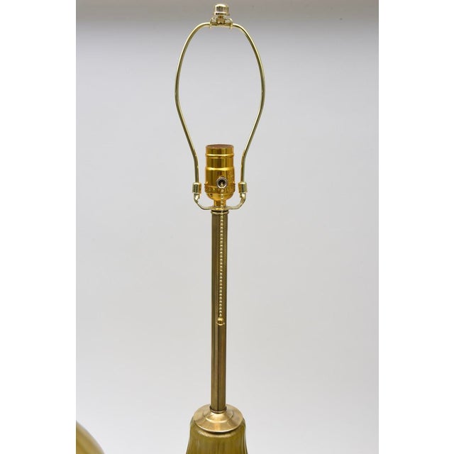 Barovier e Toso MId Century Modern Murano Glass, Brass and Lucite Bulbous Table Lamps, Restored, 1950's, Italy For Sale - Image 4 of 11