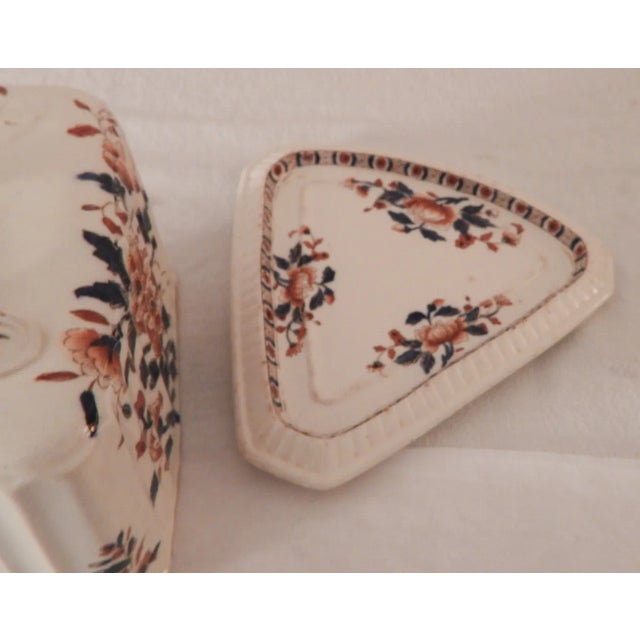 Victorian 1890 English Earthenware Forest Floral Cheese Butter Keeper For Sale In Monterey, CA - Image 6 of 9