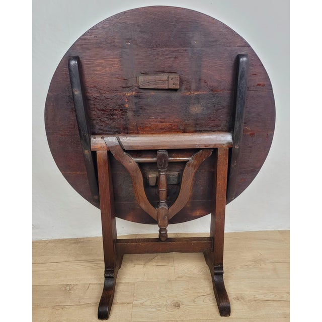 Antique French Vigneron Wine Tasting Table in Oak, 1850 For Sale - Image 17 of 18