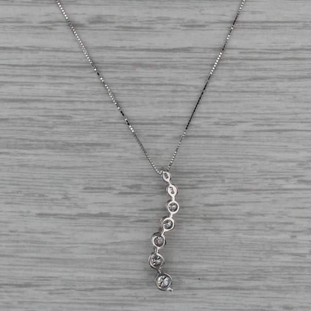 Modern 0.50ctw Graduated Diamond Journey Pendant Necklace 14k White Gold 18" Box Chain For Sale - Image 3 of 6