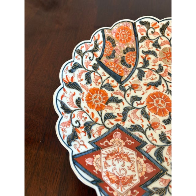Antique Japanese Hand Painted Imari Plates, 1860s, Set of 2 For Sale - Image 10 of 14