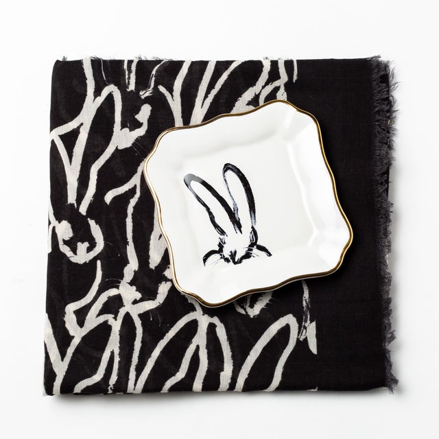 Hunt Slonem’s Bunny Portrait Plates will brighten any tablescape. Each plate features Hunt's iconic rabbit with a hand...