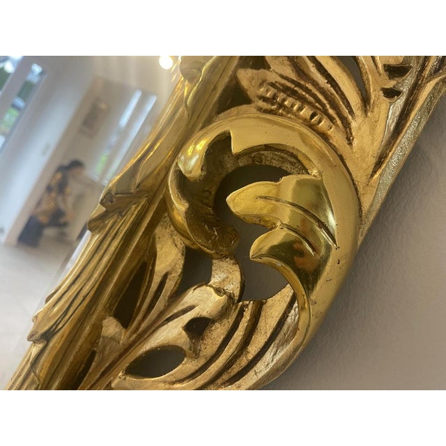 Wood Gilded Florentine Mirror with Acanthus Leaf Carving For Sale - Image 7 of 18