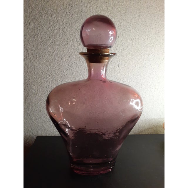 1980s Vidrios San Miguel Spain Recycled Amethyst Art Glass Decanter For Sale In Dallas - Image 6 of 8