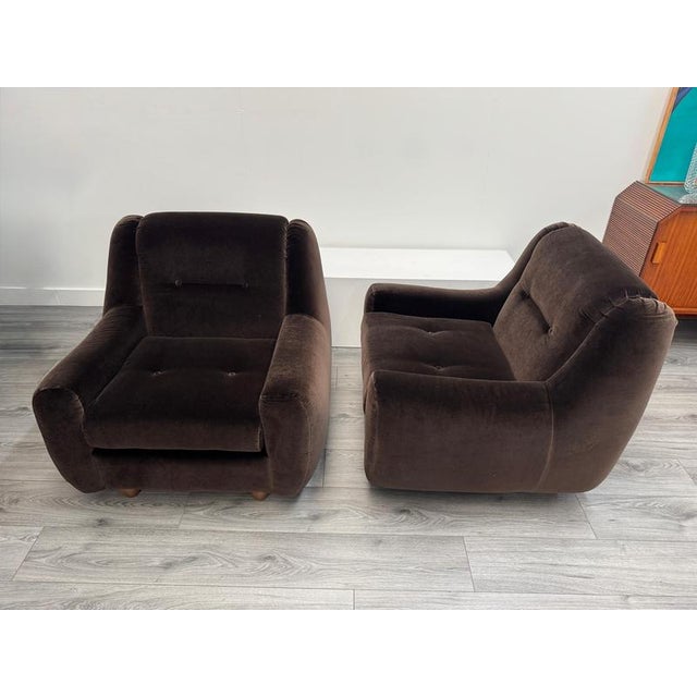 Wood Vintage Italian Lounge Chairs in Chocolate Brown Velvet, 1970s, Set of 2 For Sale - Image 7 of 10
