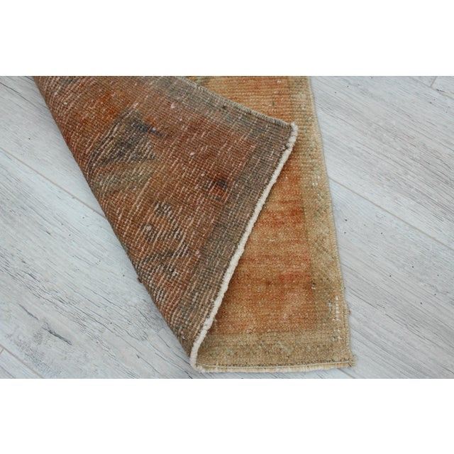 Vintage Turkish Kilim Rug - 20"x38" For Sale - Image 9 of 10