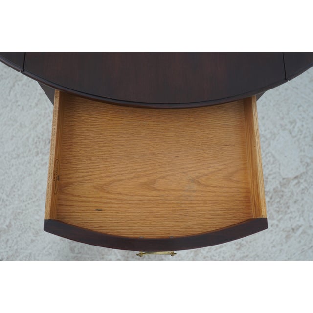 Henkel Harris Mahogany Dropleaf Pembroke Table For Sale In Philadelphia - Image 6 of 18