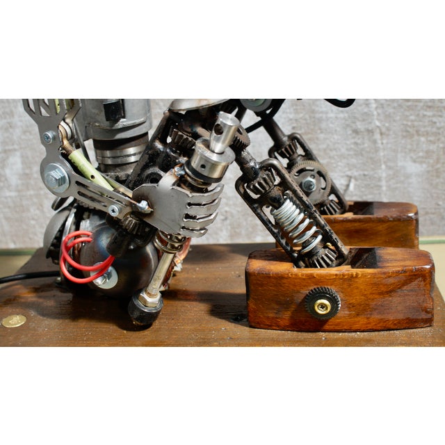 Brown Vintage Custom Steampunk Robot Lamp by Simon Smith, 1950 For Sale - Image 8 of 9