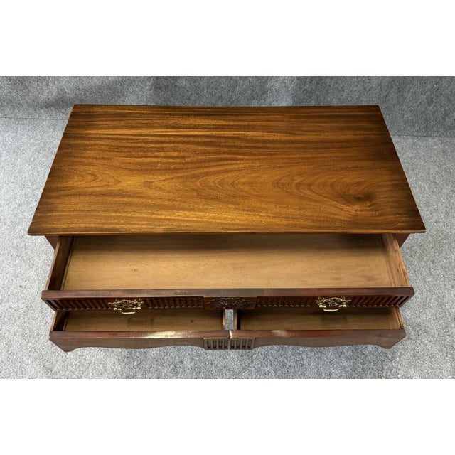 18th Century 18th Century Mahogany Chippendale Server For Sale - Image 5 of 15