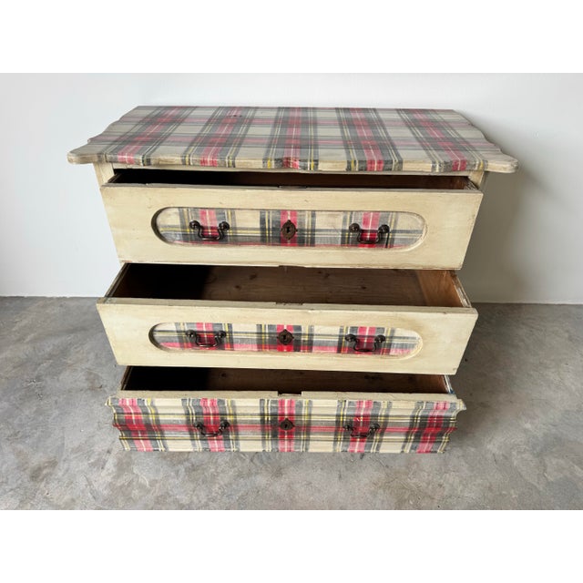 1900 - 1909 Antique French Country Farmhouse Chest of Drawers With Tartan Detailing For Sale - Image 5 of 12