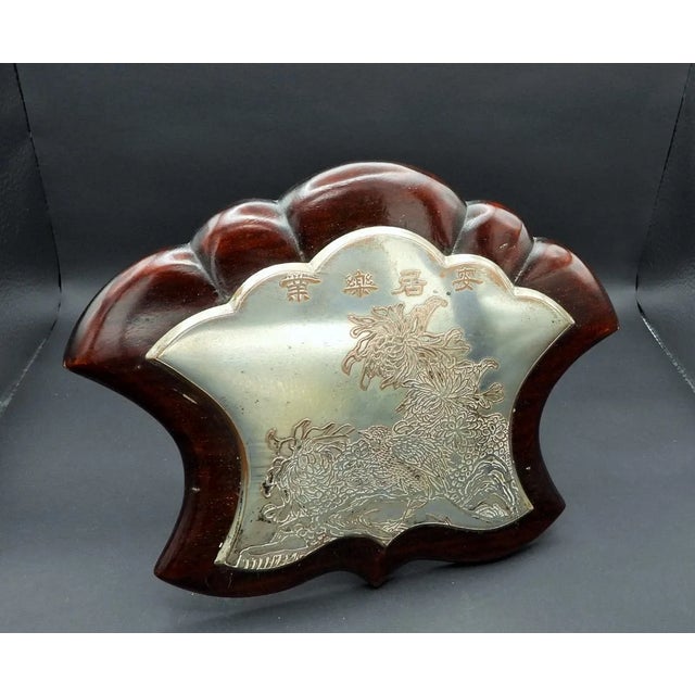 Antique Japanese Fan Shaped Scholar's Silverplate Writer's Desk Inspiration Plaque 1900 Chrysanthemums and Birds For Sale In Monterey, CA - Image 6 of 7