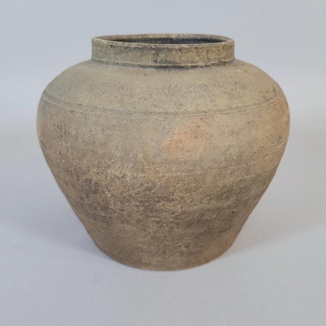 Chinese Eastern Han Tan Earthenware Incised Storage Jar, C. 25–220 Ad For Sale In Raleigh - Image 6 of 8