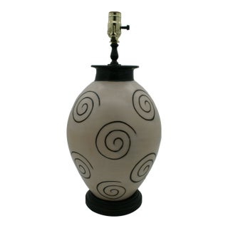 Late 20th Century Black & Ivory Geometric Chulucanas Pottery Lamp – Handcrafted Peruvian Art Spiral Table Lamp For Sale