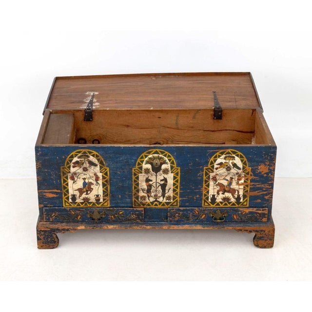 American Polychromed Wood Blanket Chest, Ca. 1800 For Sale - Image 10 of 11