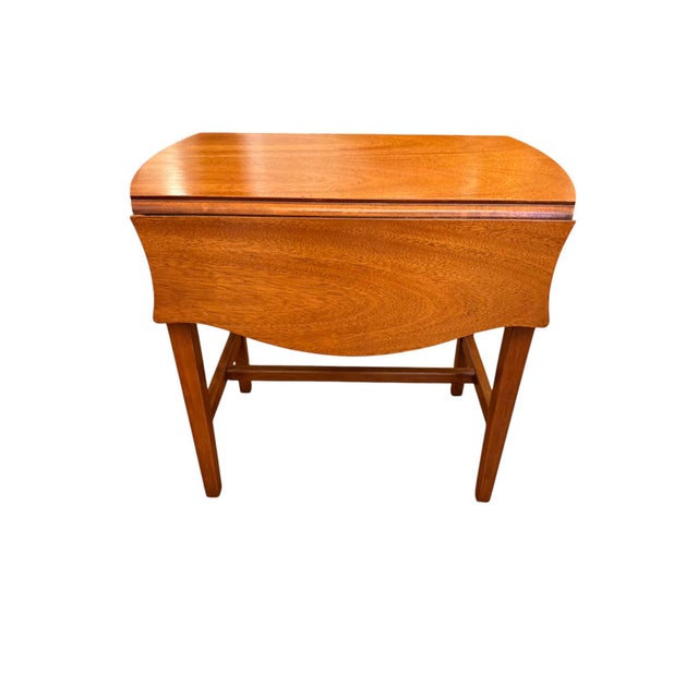 Traditional Drexel Dropleaf Side Table For Sale - Image 3 of 9