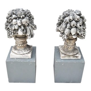 Early 20th Century English Cast Stone Garden Compotes, a Pair For Sale