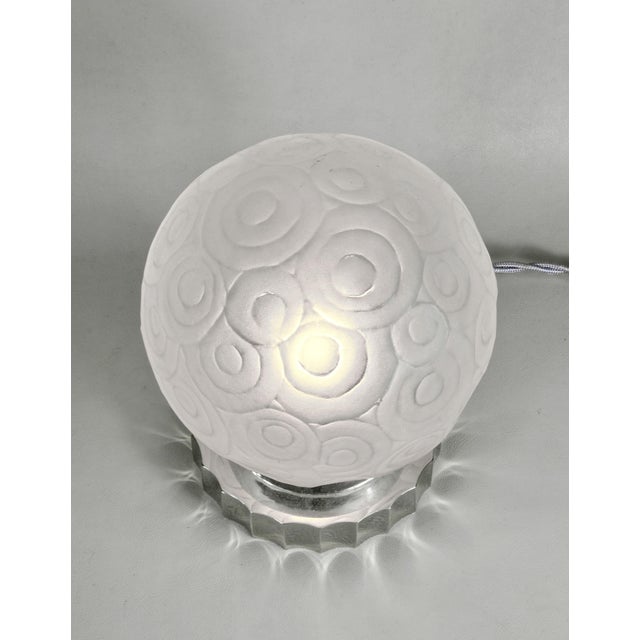 Marius-Ernest Sabino French Art Deco Table Lamp by Marius Sabino 1925-1930 France For Sale - Image 4 of 11