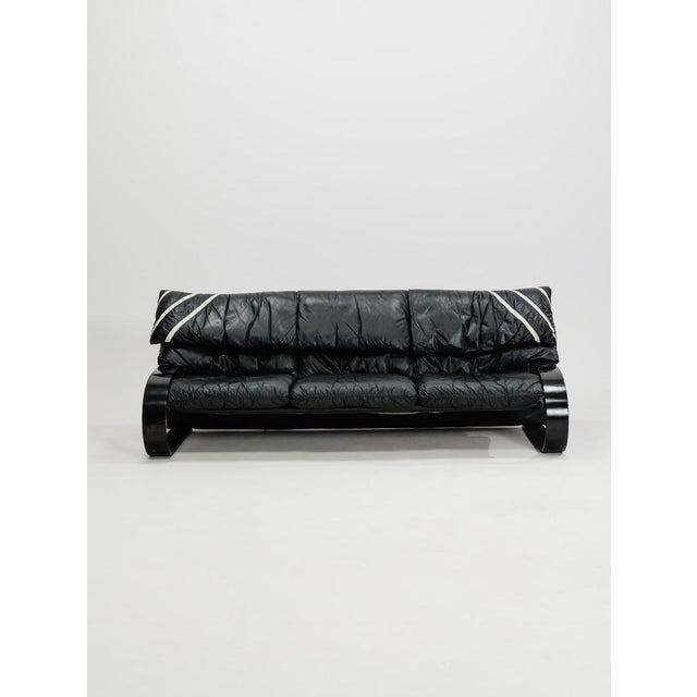Italian Three-Seater Sofa in Leather by Coralba, 1980s, in Good conditions. Designed 1980 to 1989
