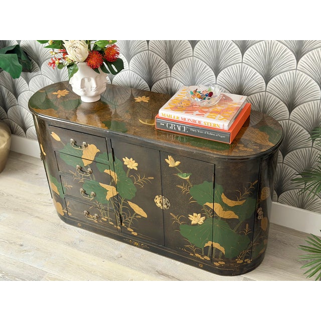 Mid-Century Modern Vintage Mid-Century Modern Hand-Painted Asian Chinese Chinoiserie-Style Lacquered Oval Credenza Buffet Sideboard Cabinet For Sale - Image 3 of 18