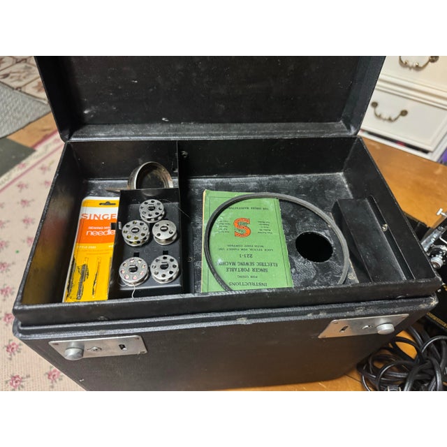 Wood Antique Singer Sewing Machine, Folding Table and Storage Case For Sale - Image 7 of 12