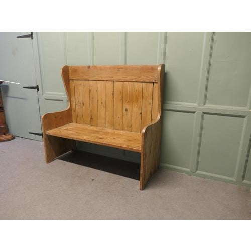 Rustic High Back Pine Settle, 1880 For Sale - Image 3 of 7