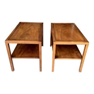 1970s Pair of Kittinger Mahogany Side Tables With Lower Shelf For Sale