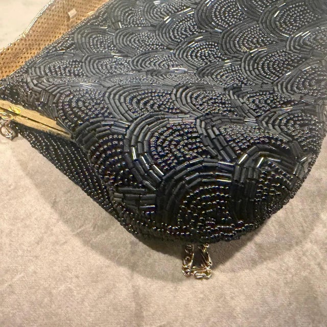 1940s High Quality Black Beads and Brass French Evening Bag For Sale - Image 16 of 18