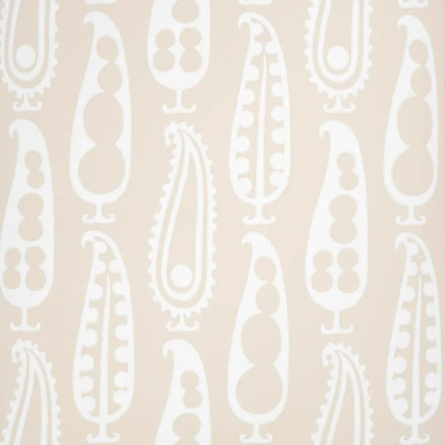 SAMPLE - Schumacher x Drusus Tabor Paisley Peas Wallpaper In Natural For Sale