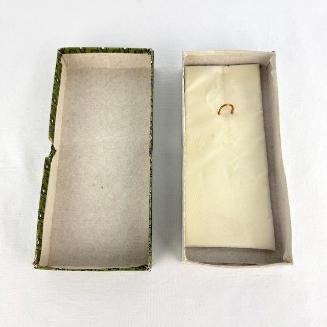 Vintage Chinese Nephrite Magnifying Glass With Original Box For Sale - Image 11 of 12