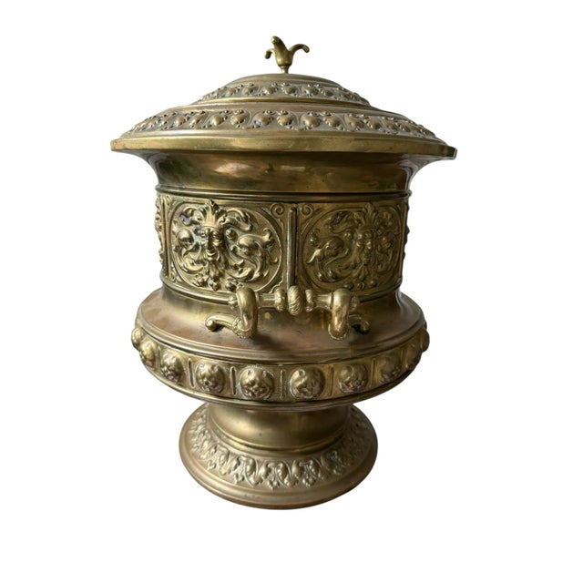 1910s Giant Antique Repousse Victorian Brass Bacchus Continental Style Lidded Ice Bucket Wine Cooler For Sale - Image 9 of 9