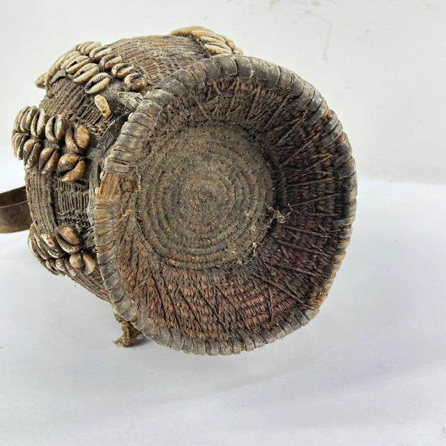 Wood Early 20th Century Ethiopian Milk Jug For Sale - Image 7 of 9