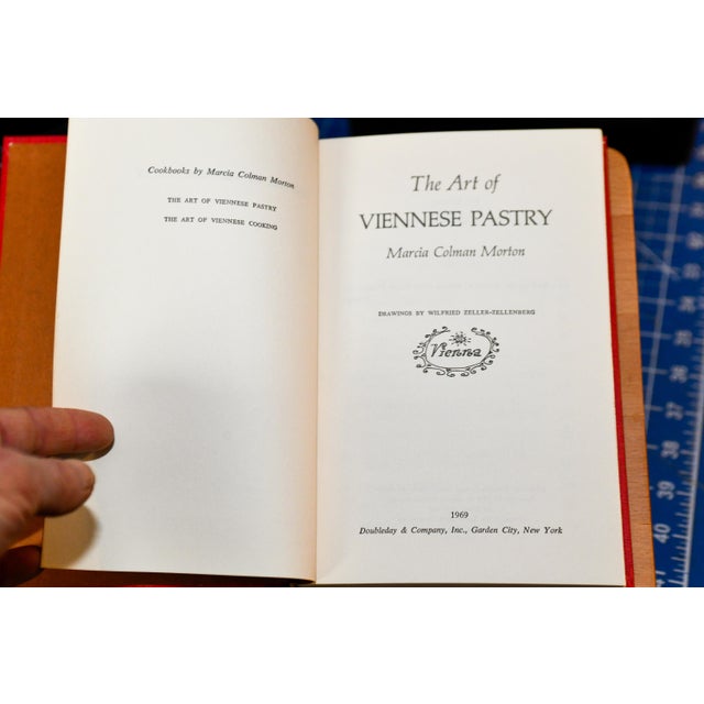 Vintage cookbook featuring Viennese pastry recipes, strudels and the like.ovely cookbook devoted to Viennese pastry...