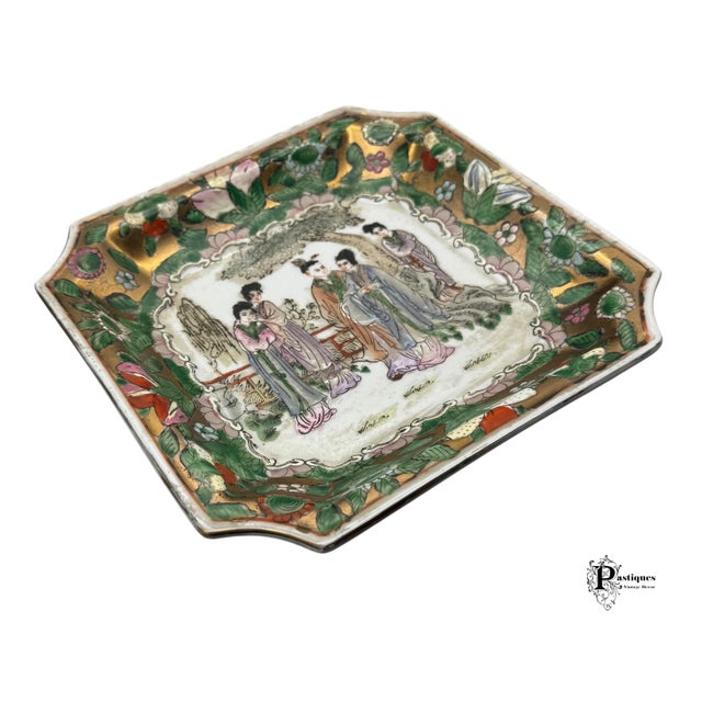Mid 20th Century Vintage Qing Period Famille Rose Medallion Square Decorative Plate For Sale - Image 5 of 8