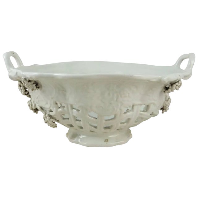 1900s French White Reticulated Grapes Basket For Sale