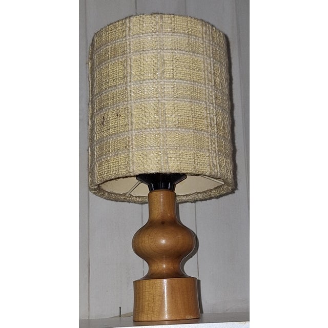 Vintage Table Lamp with Turned Yew Wood Base and Linen Shade, 1970s For Sale - Image 6 of 7