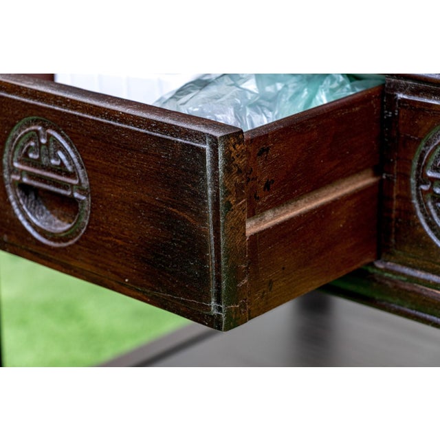 Vintage Chinese Altar Style Rosewood Finish End Table With Shou Emblems For Sale In Portland, ME - Image 6 of 8