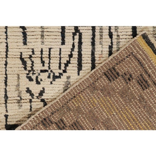 Rug & Kilim’s Moroccan Style Rug in White, Gold, Black - 3'x10' For Sale In New York - Image 6 of 6