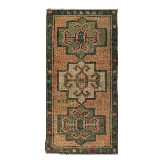 Turkish Mini Rug Oriental Hand Knotted Vintage Rug 1'8" x 3'4" #21195 For Sale