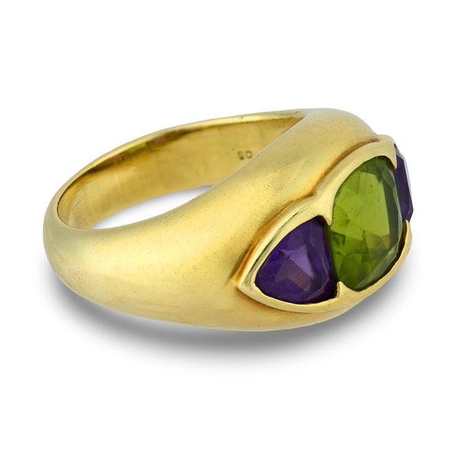 1980s David Yurman Peridot Amethyst 14k Yellow Gold Three Stone Ring, Size 6.25 For Sale - Image 4 of 6