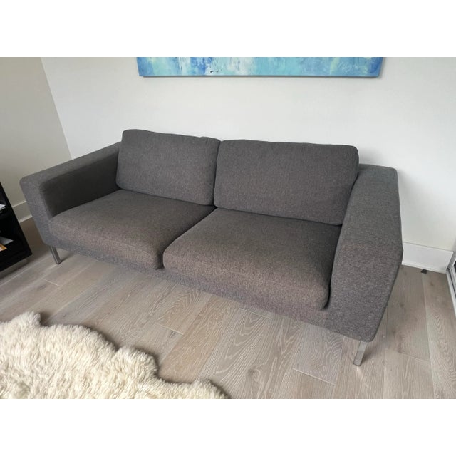 A Bensen classic with timeless appeal. The Neo sofa layers in nicely with other contemporary design classics. The Neo...