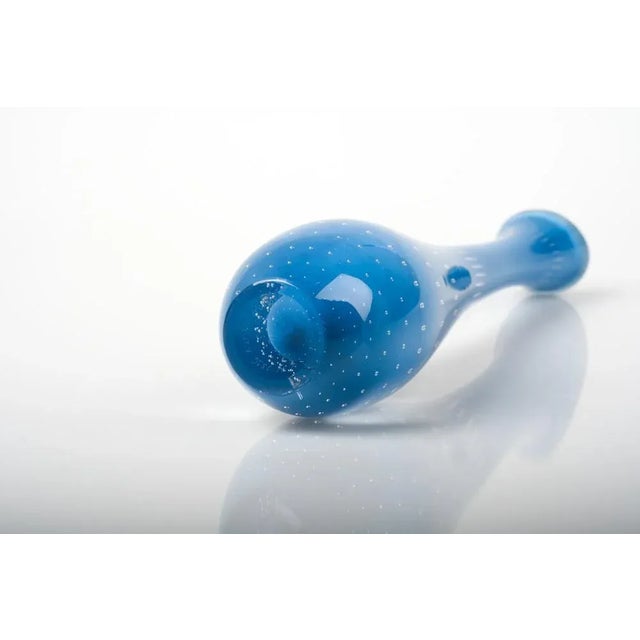 Blue Swedish Modern Glass Vase by Vicke Lindstrand for Kosta, 1950s For Sale - Image 8 of 9