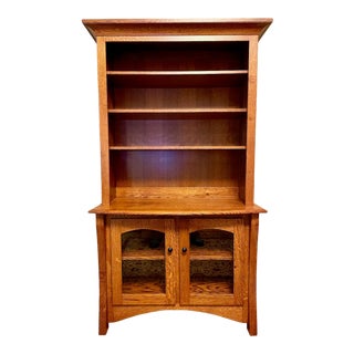 Arts and Crafts Quarter Sawn Oak 2 Door Cabinet With Bookcase Top For Sale