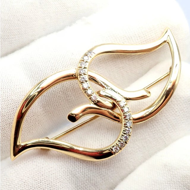 Vintage Tiffany & Co. Yellow Gold Diamond Two Leaf Double Brooch Pin For Sale - Image 12 of 13