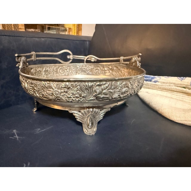 Late 19th Century 1880s Meriden Aesthetic Movement Quadruple Silver Plate Bride’s Cake Basket For Sale - Image 5 of 7