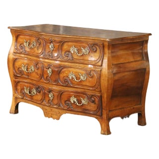 18th Century French Louis XV Walnut Serpentine “Commode Tombeau” From Bordeaux For Sale