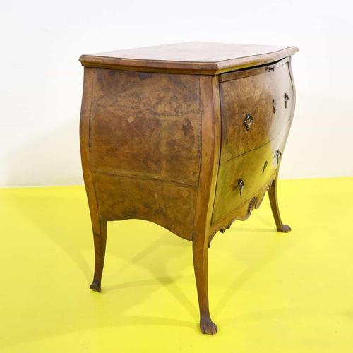 Venetian Bombé Chest of Drawers in Walnut Burl with Pull-Out Top For Sale - Image 11 of 13